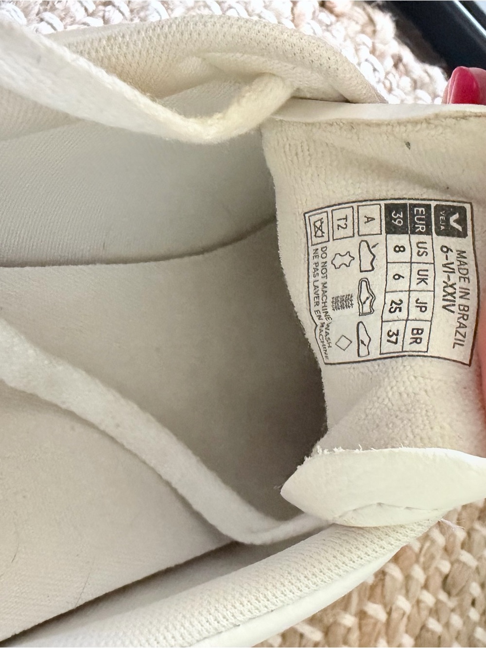 Veja White & Black Leather Sneakers - Picture 6 of 6